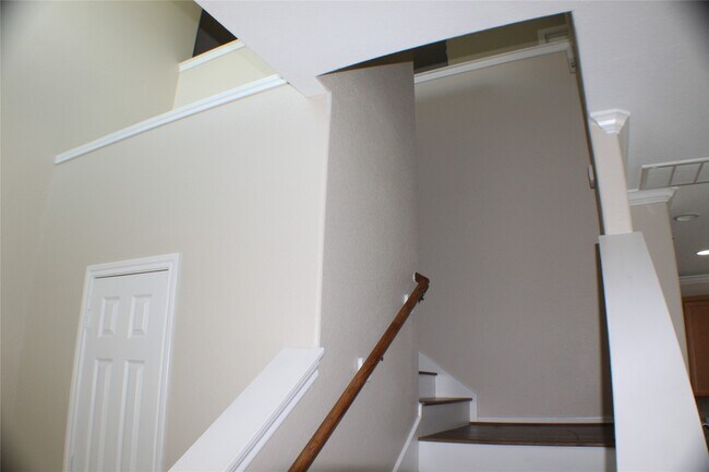 Building Photo - 6431 Densberry Ln