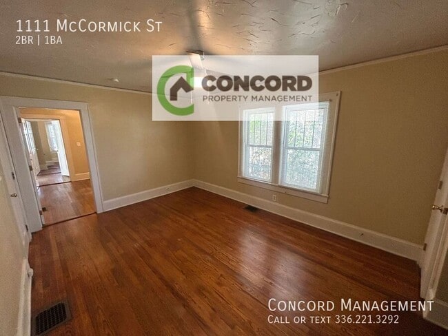 Building Photo - 1111 McCormick St