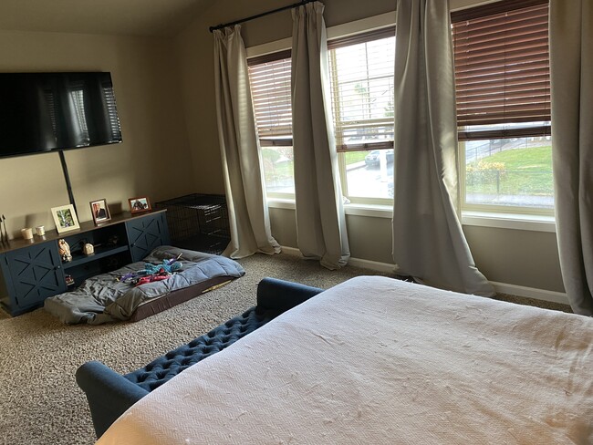 Building Photo - 5222 NE 129th Ave