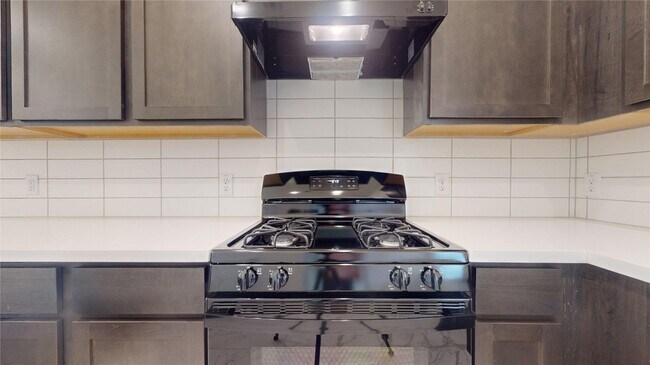 Building Photo - 10434 Astor Pt Trl