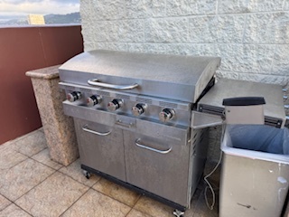 One of the rooftop BBQ area - 444 Nahua St