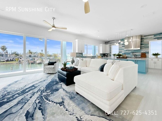 Building Photo - 326 129th Ave E