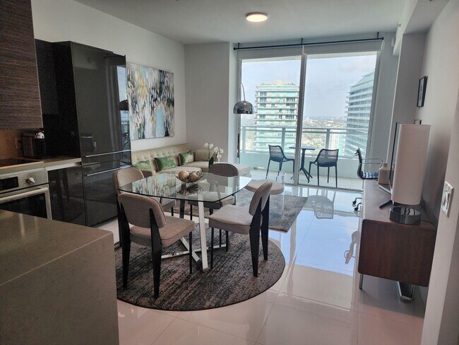 Building Photo - 1080 Brickell Ave