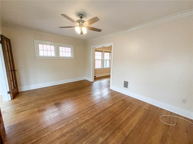 Building Photo - 12 Boardman St