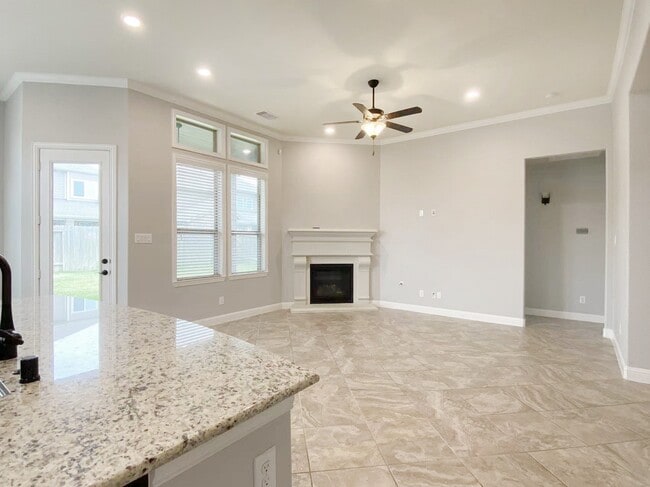 Building Photo - 14626 Moccasin Ridge Dr