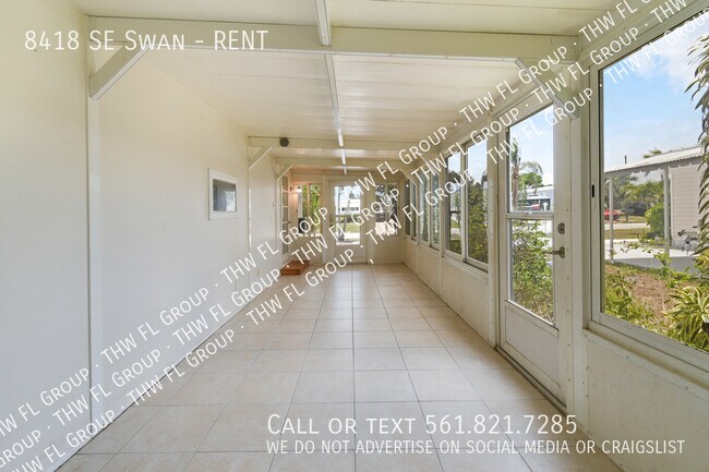 Building Photo - 8418 SE Swan-RENT