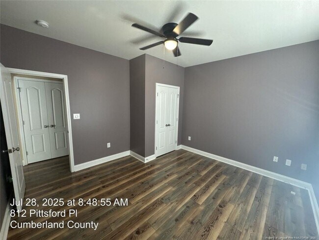 Building Photo - 812 Pittsford Pl