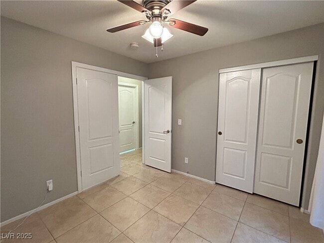 Building Photo - 7621 Prairie Corners Dr