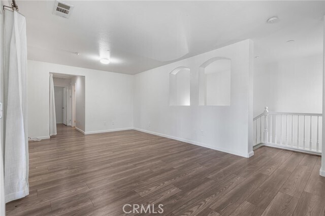 Building Photo - 25892 Iris Ave