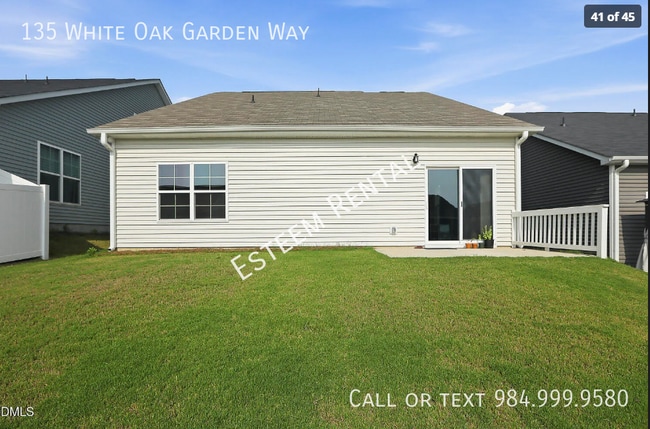 Building Photo - 135 White Oak Gdn Wy