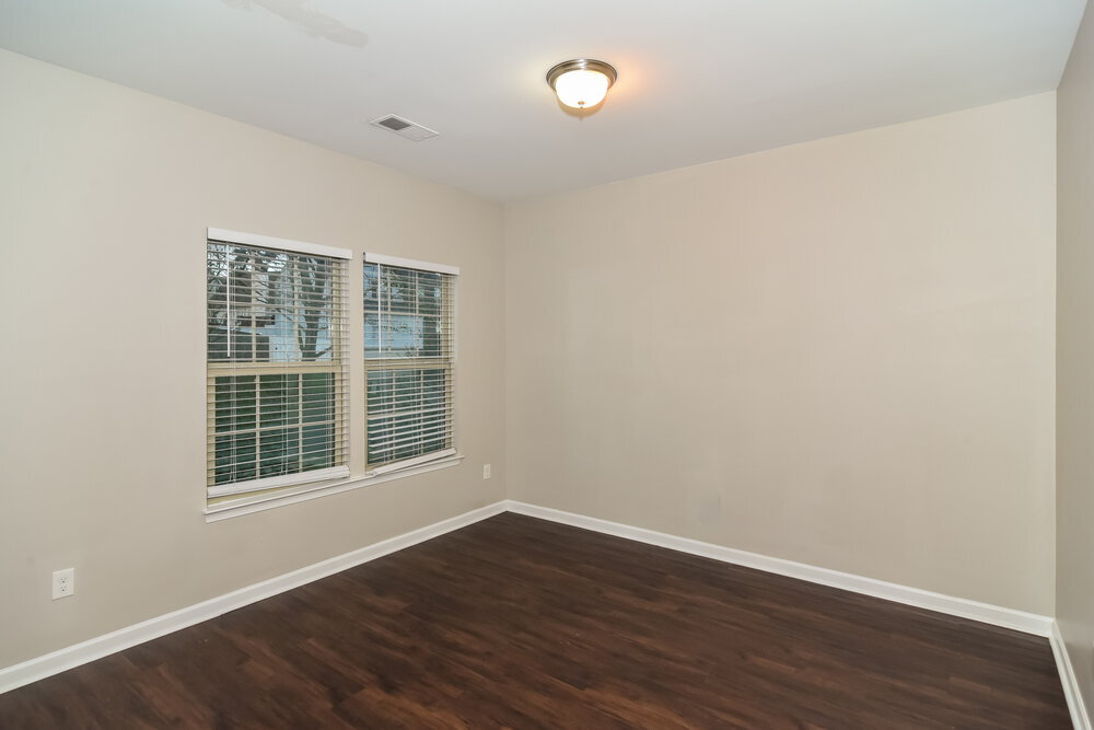 Building Photo - 4249 Sandstone Dr