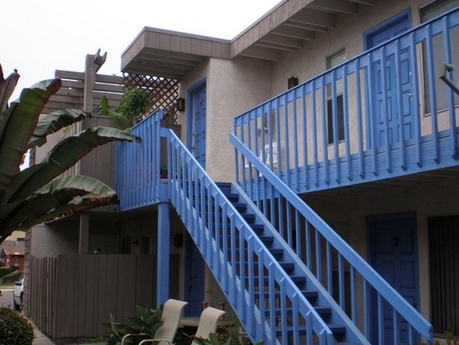 Building Photo - Carlsbad Village Apartments