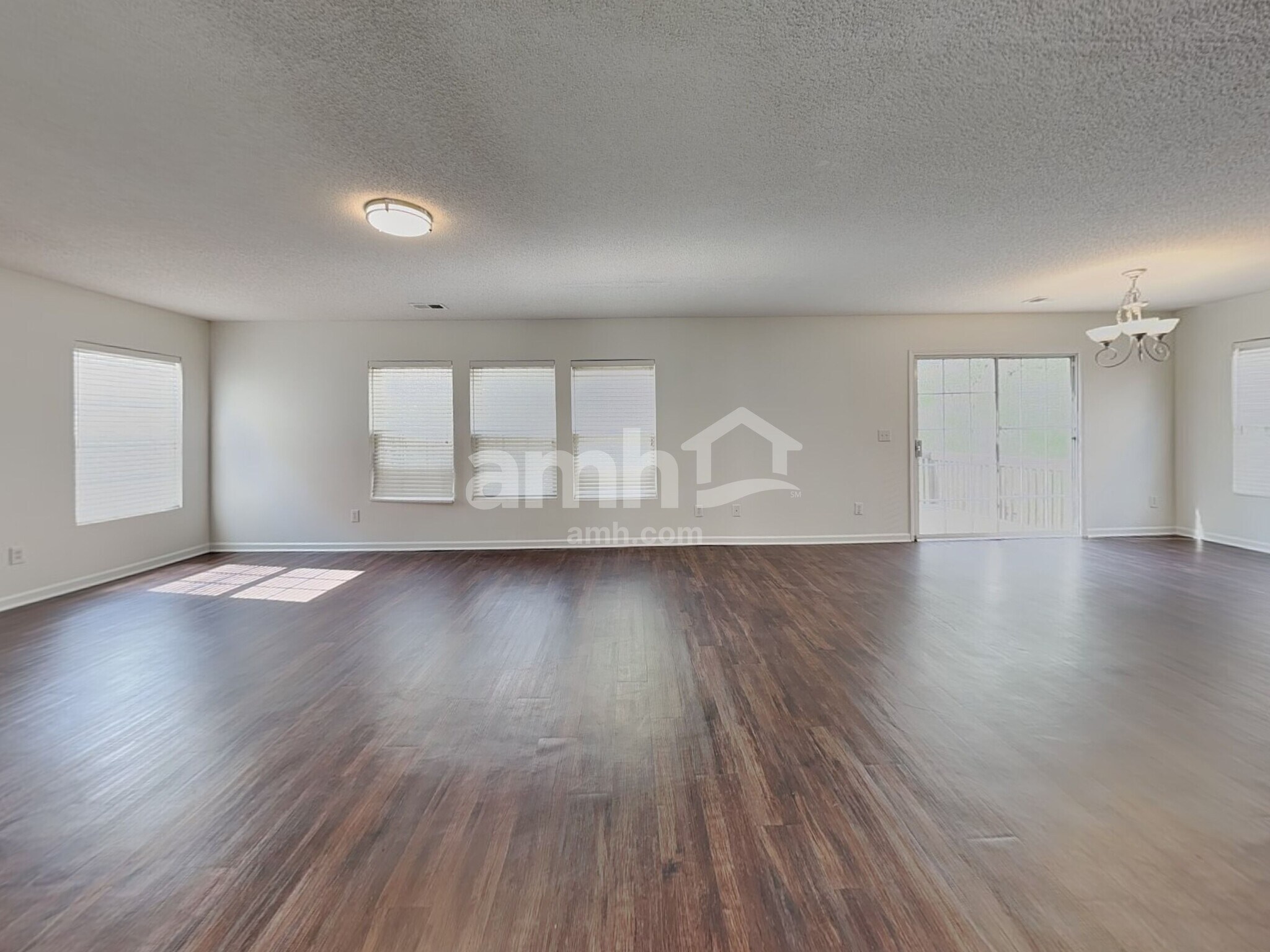 Building Photo - 5955 Ricker Rd