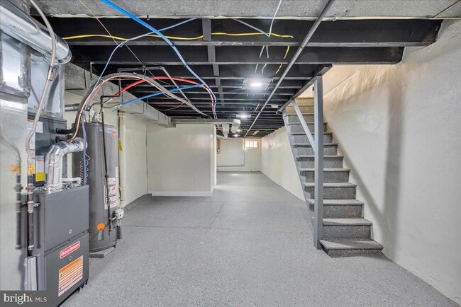 Building Photo - 947 N 66th St