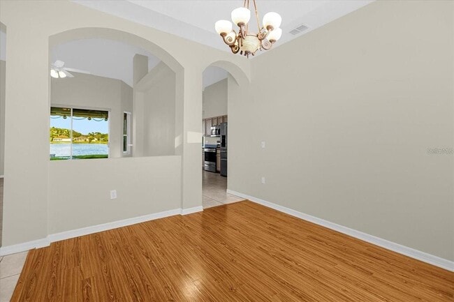 Building Photo - 13131 Luxbury Loop