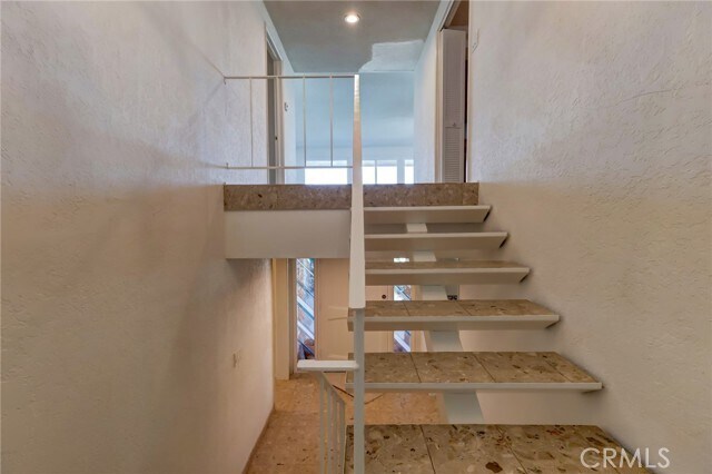 Building Photo - 30043 Grandpoint Ln