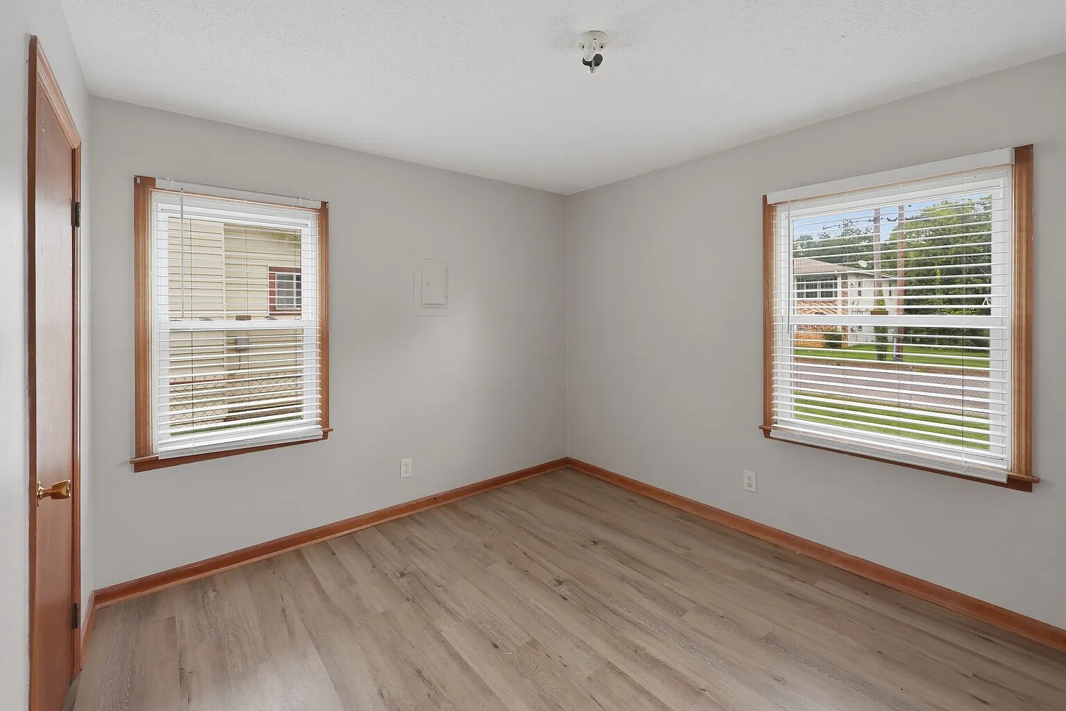Building Photo - 4442 Millvale Dr SW