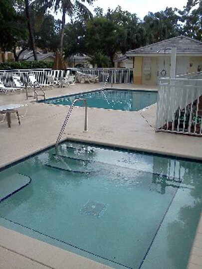 Building Photo - 817 Carrick Bend Cir