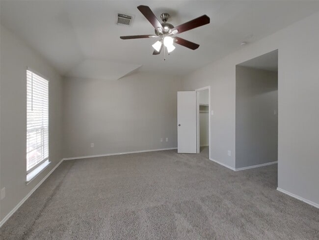 Building Photo - 3703 Bent Springs Ln