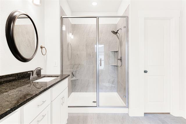 Building Photo - 7717 Reis Ln