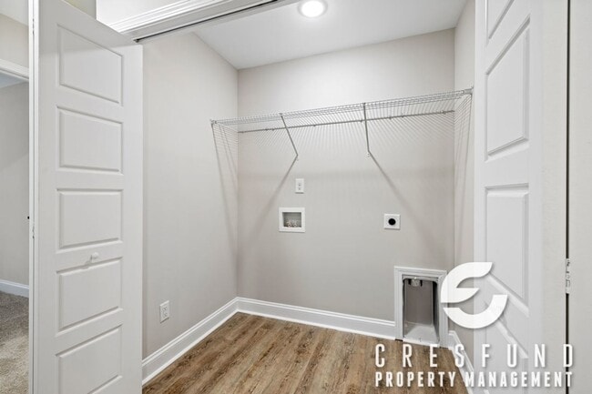 Building Photo - Luxury New 3BR Townhomes | Garage + Pool | 7 min to Fort Bragg