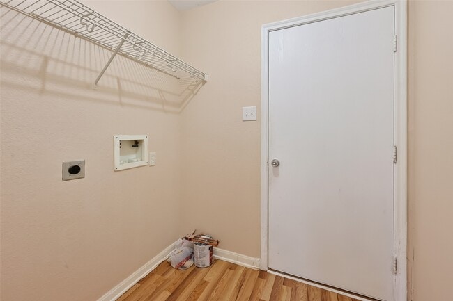 Building Photo - 13410 Blue Swallow Dr