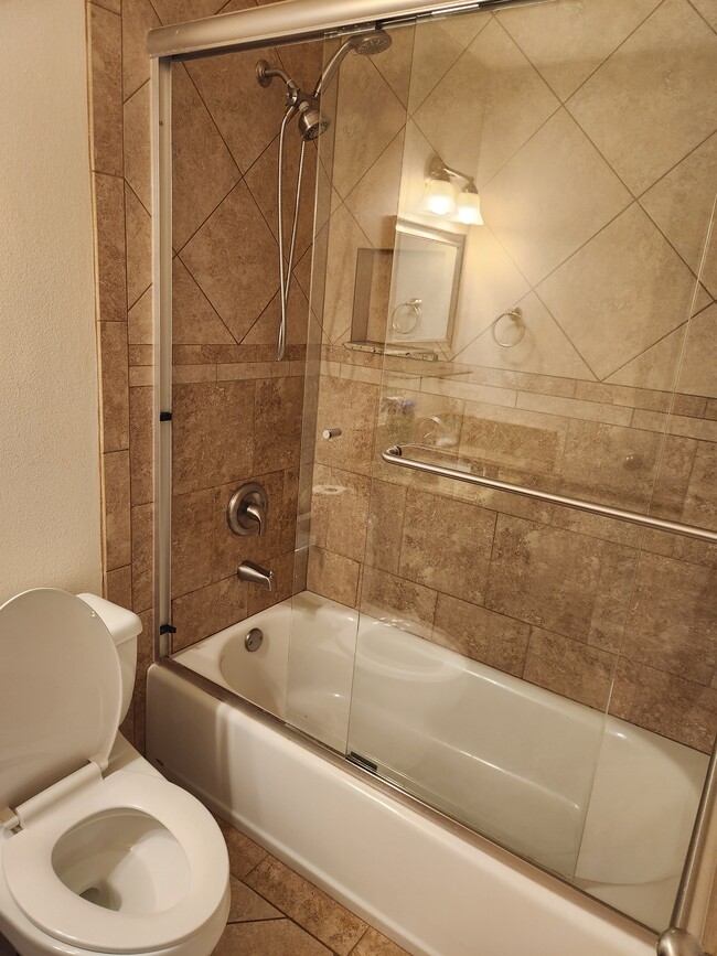Building Photo - 2924 Calle Arino