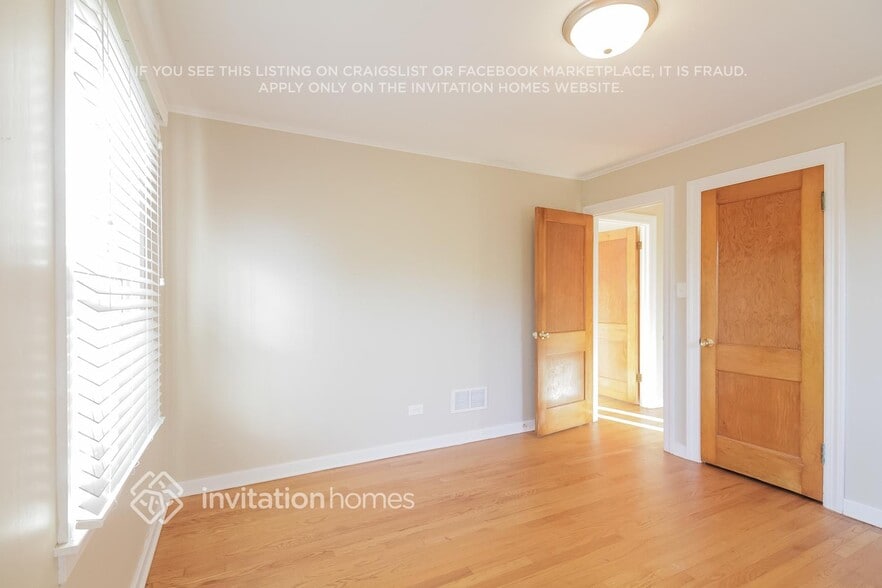 Building Photo - 485 N Beverly Ave