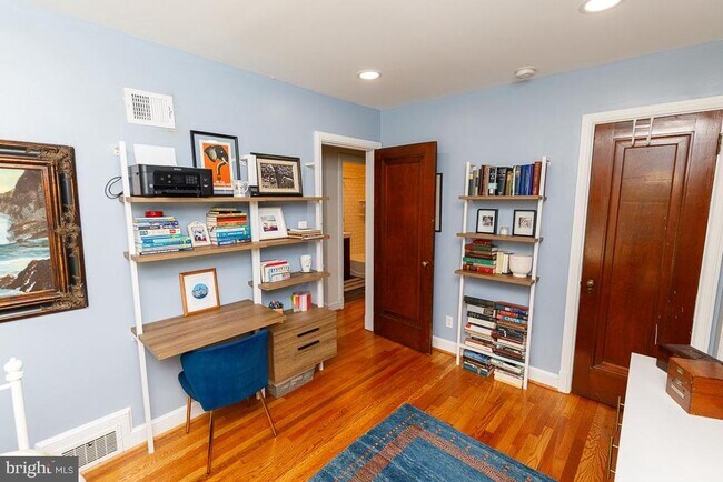Building Photo - 1318 Upshur St NW