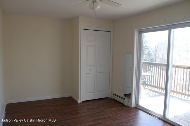 Building Photo - 11 John Taylor Dr