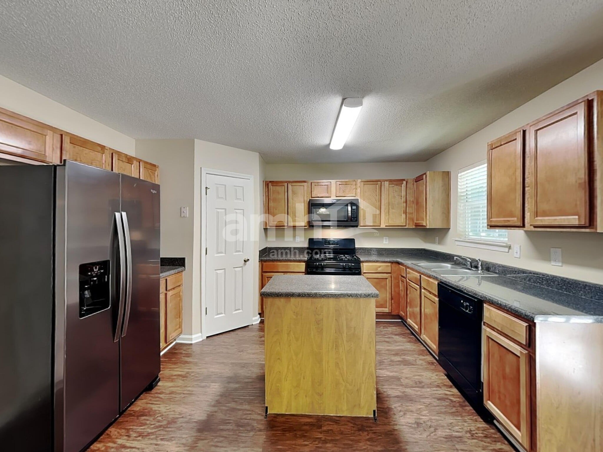 Building Photo - 129 Kentwood Springs Dr