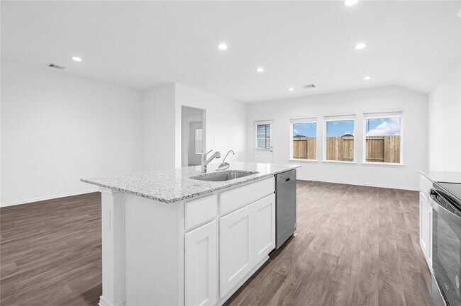 Building Photo - 2011 Woodlark Way