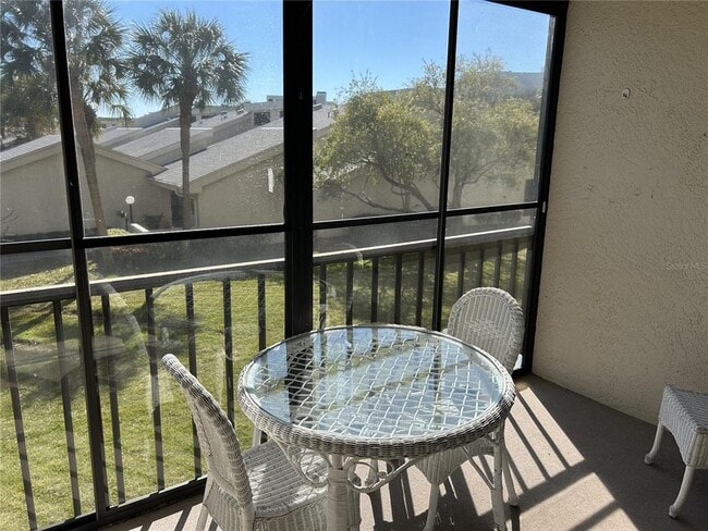 Building Photo - 1316 Pasadena Ave S