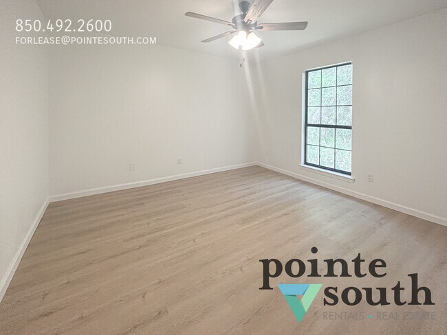Building Photo - 10080 Bayhaven Dr-