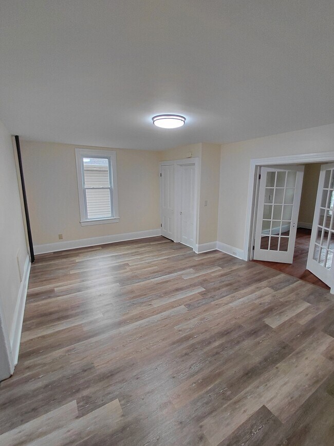 Building Photo - 163 Washington St