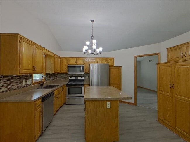 Building Photo - 14358 Bluebird St NW
