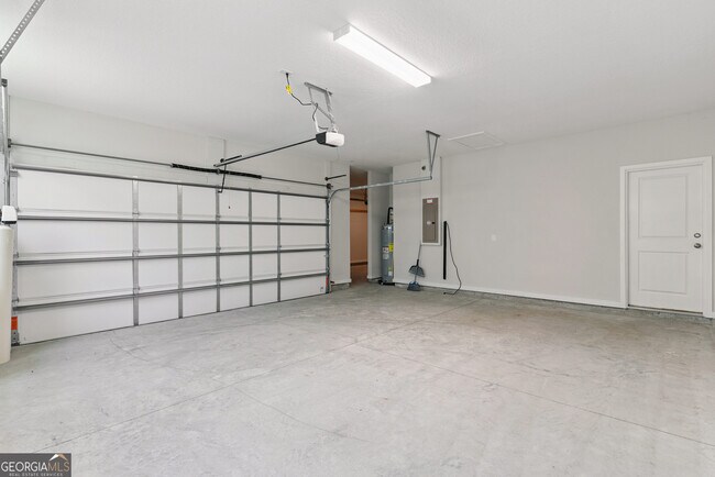 Building Photo - 208 Park View Ln