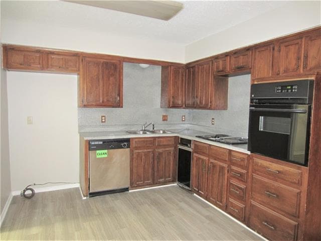 Building Photo - 2308 Birchbrook Ct