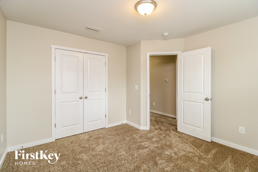 Building Photo - 5107 Brahman Trail