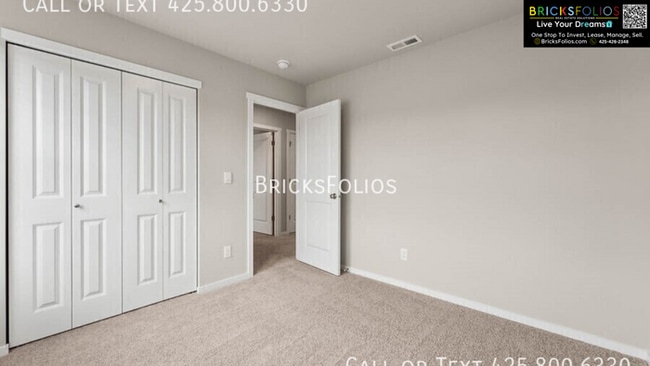 Building Photo - Welcome home to The Berkshire in the heart of Port Orchard