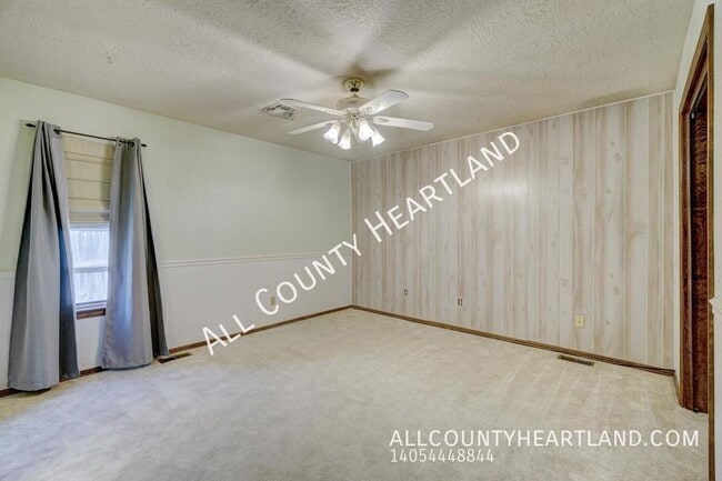 Building Photo - 10408 Casa Linda