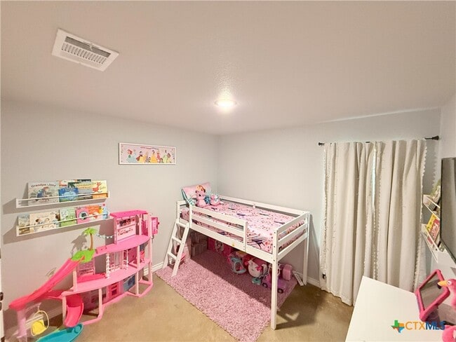 Building Photo - 741 Freedom Cir