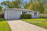 Building Photo - 7013 La Vista Dr
