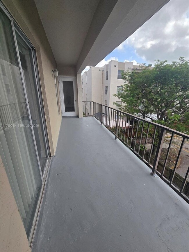 Building Photo - 5755 W 20th Ave