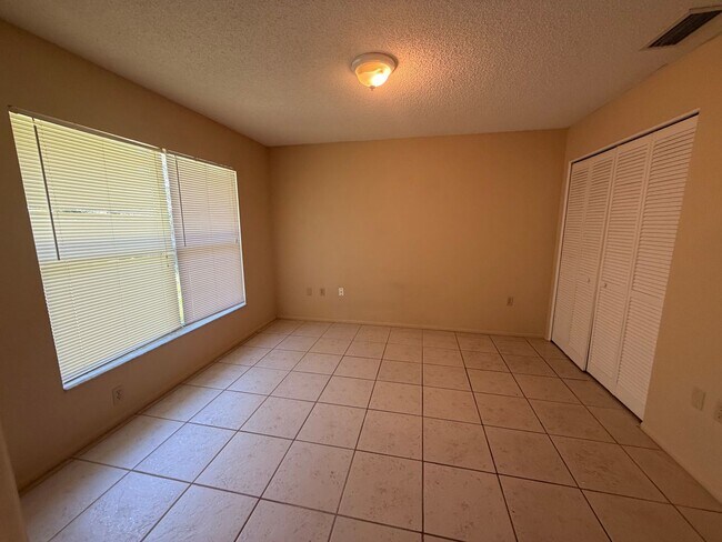 Building Photo - 4008 Palau Dr