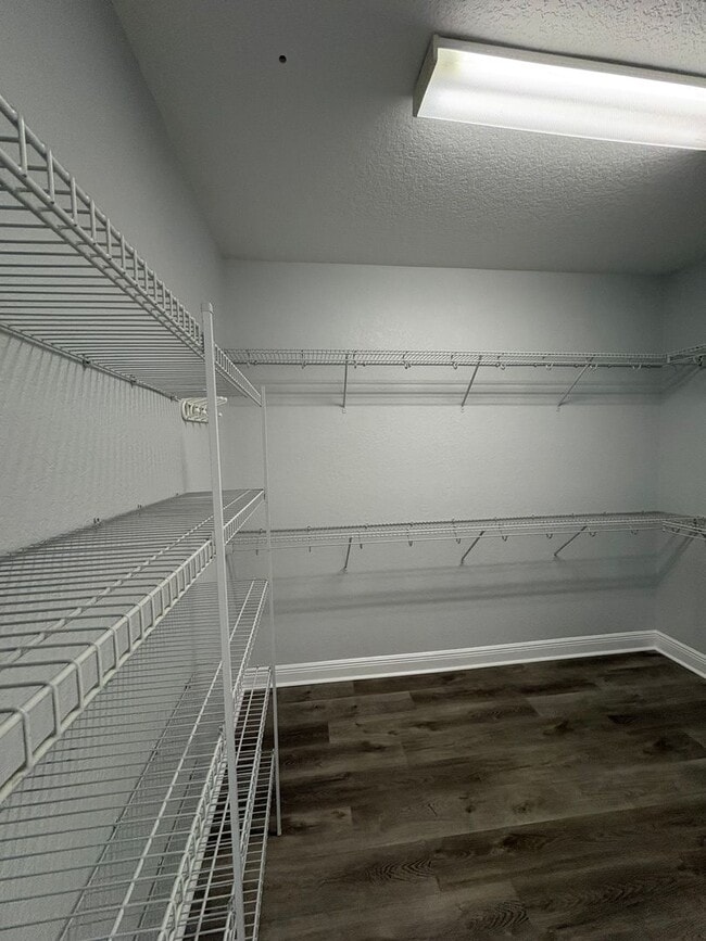 Building Photo - 1455 Catherine St