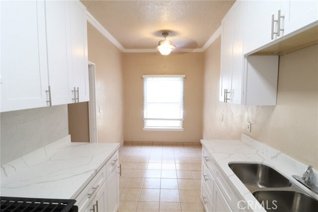 Building Photo - 925 N Lacy St