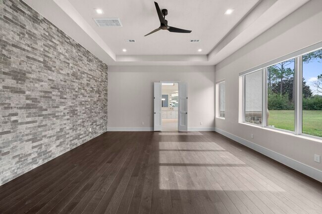 Building Photo - 2102 Countryshire Ln