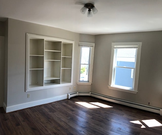 Building Photo - 322 Main St