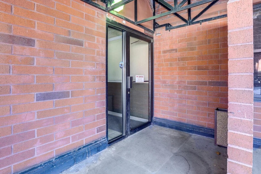 Building Photo - 1305 Speer Blvd